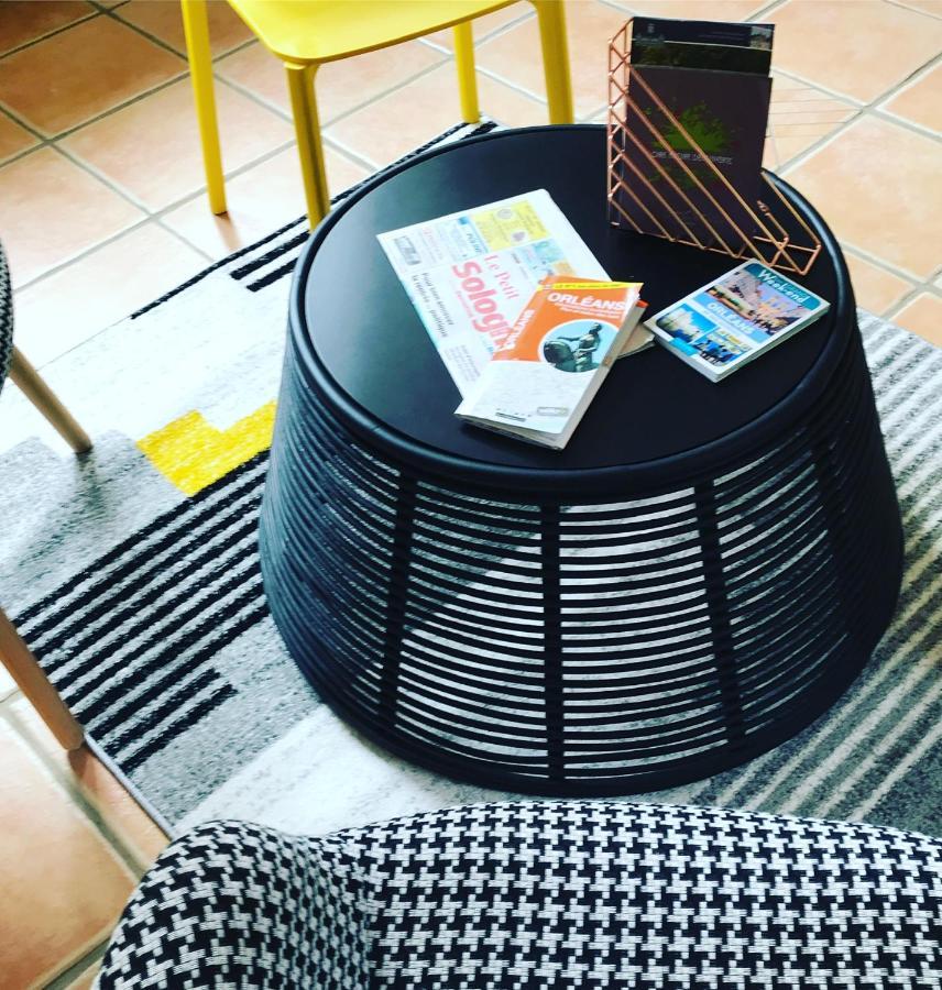 La Taille Haute Chambre Cerf Tigy ภายนอก รูปภาพ