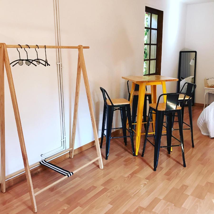 La Taille Haute Chambre Cerf Tigy ภายนอก รูปภาพ